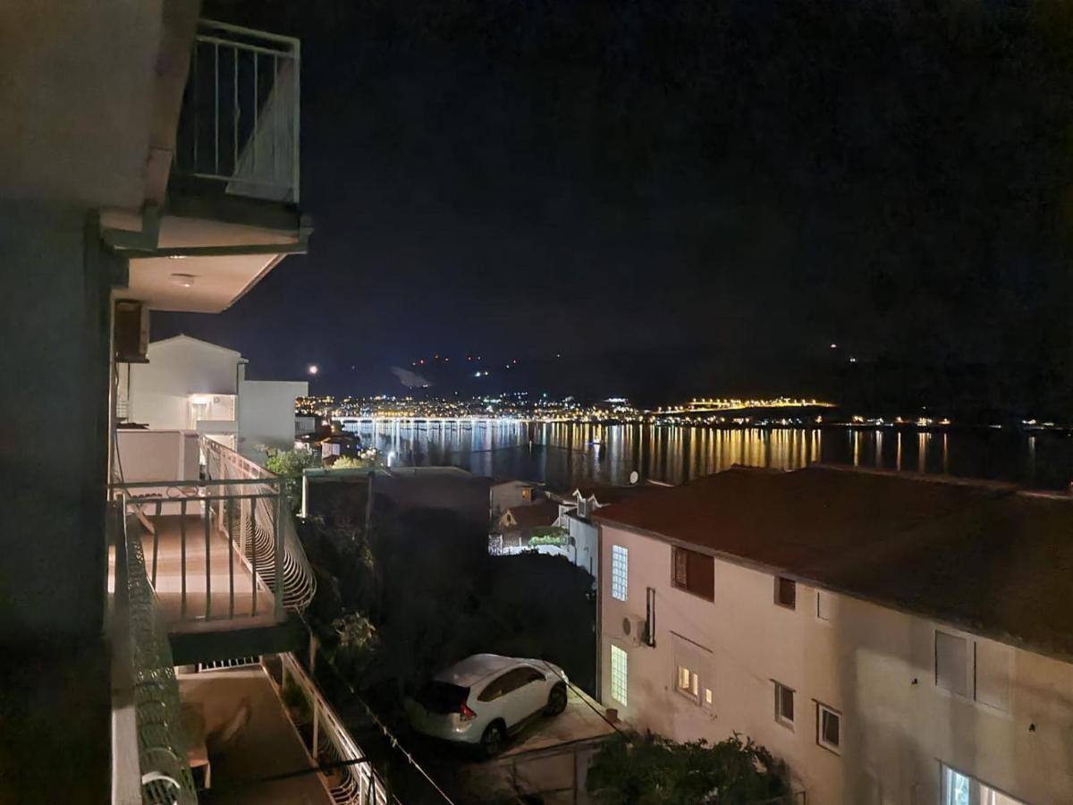 Apartment Roko Trogir Bagian luar foto