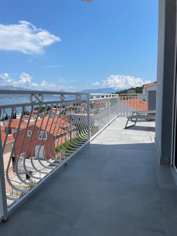 Apartment Roko Trogir Bagian luar foto